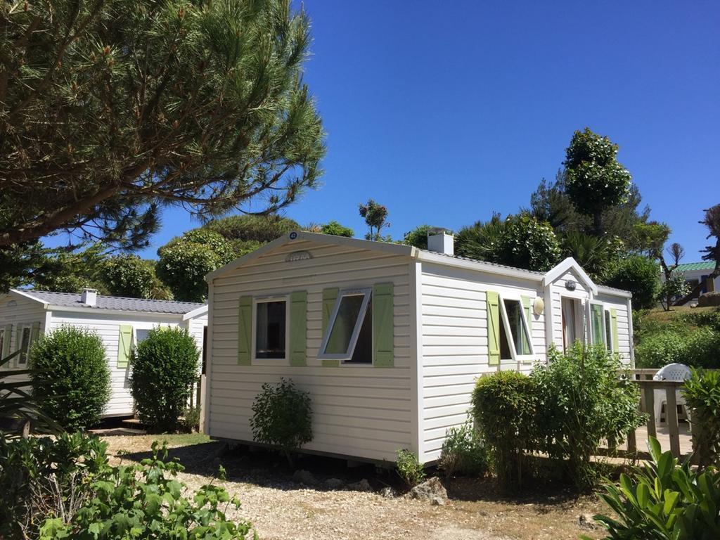 Camping Barataud Saint-Denis-dʼOléron Exterior foto