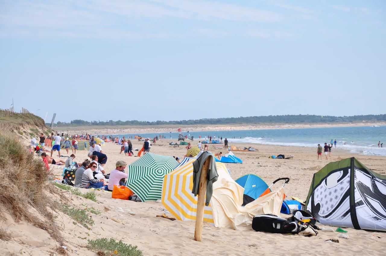 Camping Barataud Saint-Denis-dʼOléron Exterior foto
